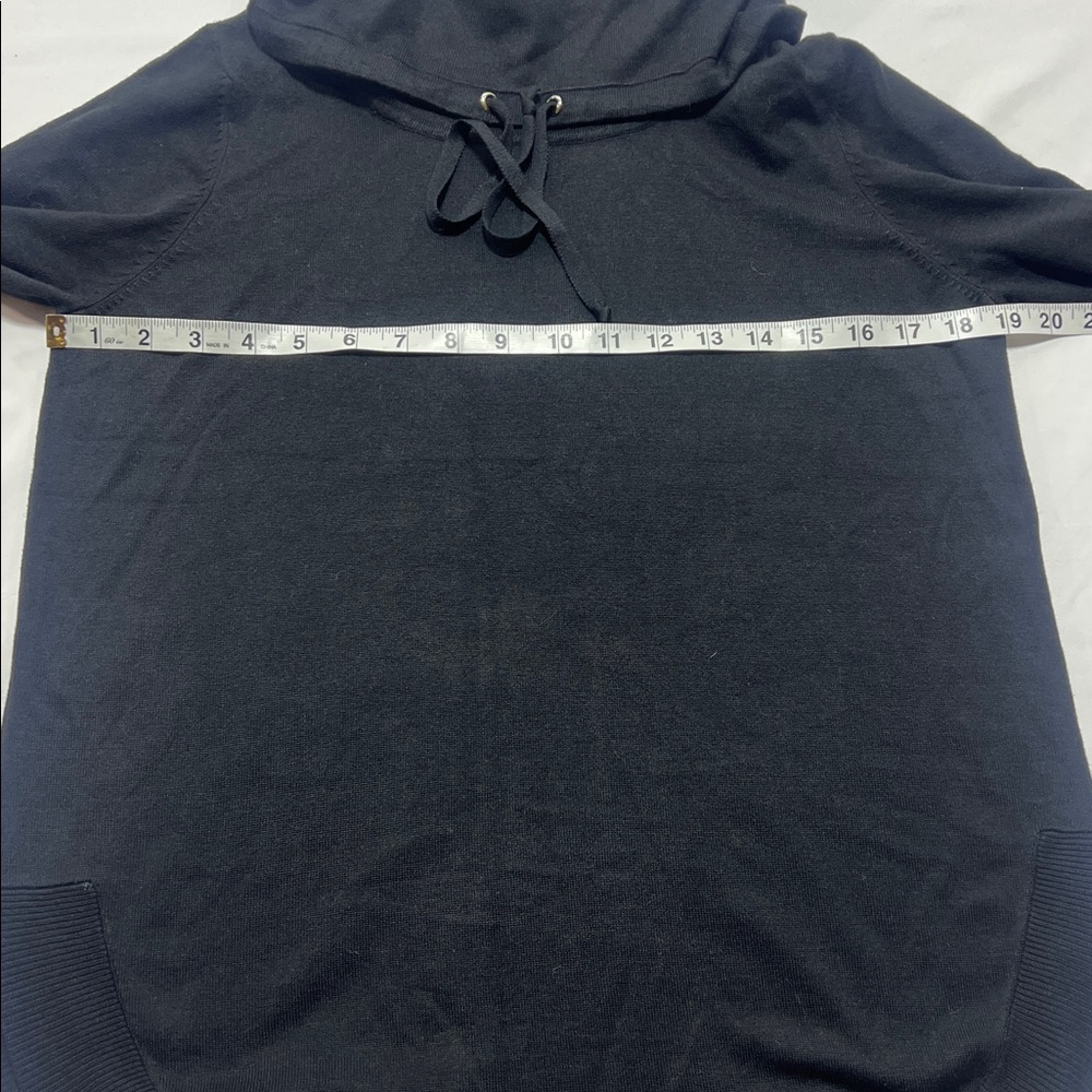 Lety and me turtleneck size Medium NWOT - Picture 6 of 8